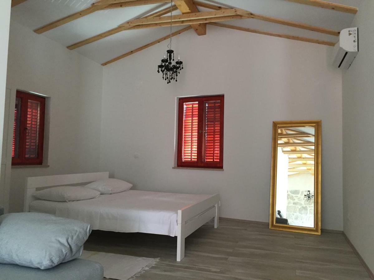 Villa Marija Orsera Esterno foto